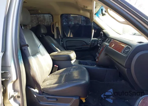 2007 Chevrolet Tahoe Lt z USA, uszkodzony, nr VIN 1GNFK13087J121487